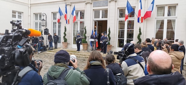 Manuel Valls : nouveau ministre des outre-mer